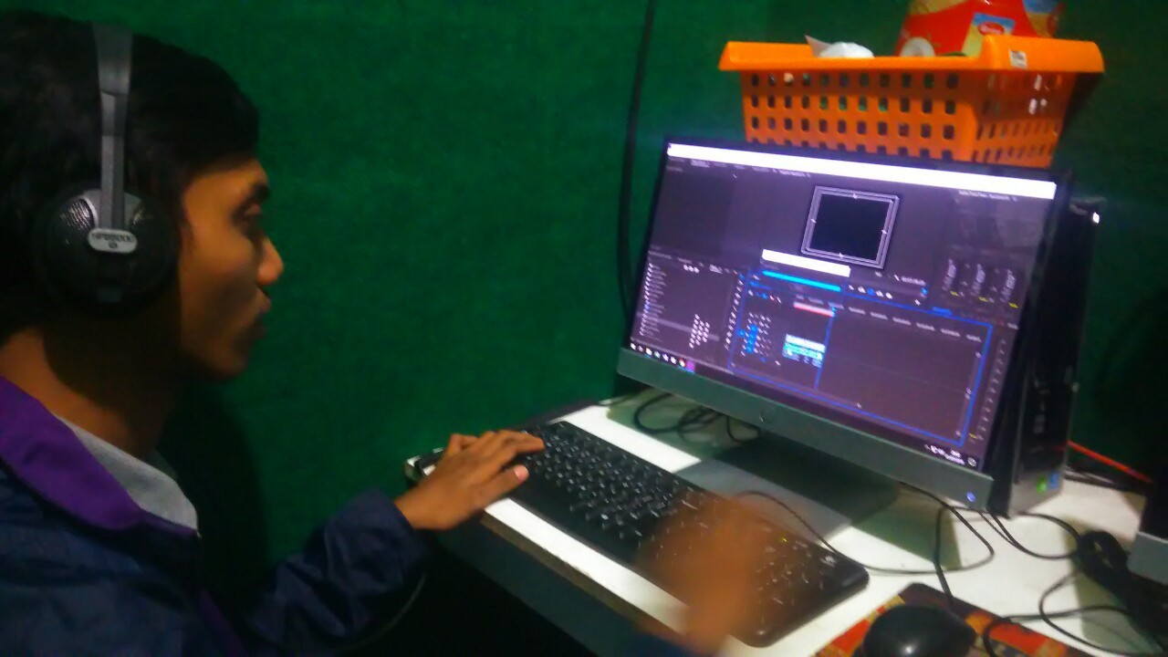 BAGAIMANA CARA EDITING VIDEO UNTUK BERITA DI TV - Redaksiana