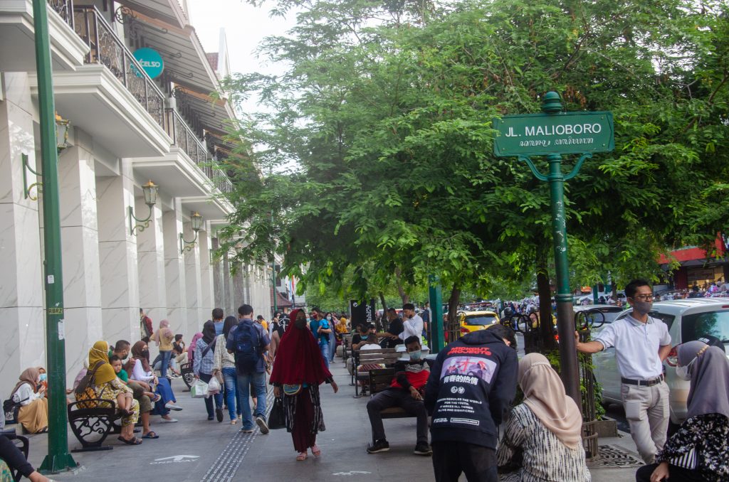 MALIOBORO, DESTINASI WISATA TERPOPULER DI YOGYAKARTA - Redaksiana